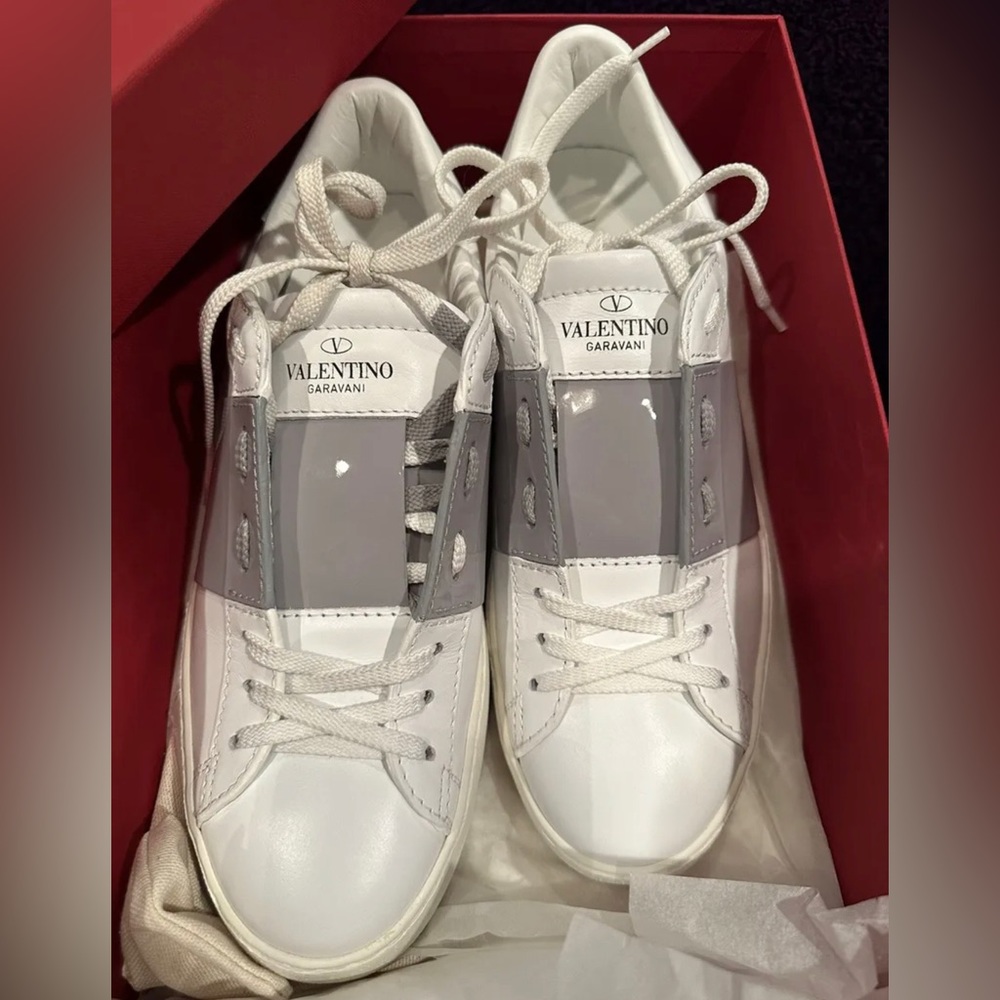 Authentic Valentino Sneakers Grey Patent Leather Size US 7 EU 37 Brand New